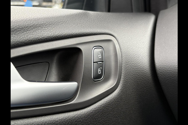 Ford Kuga 1.5 EcoBoost ST Line 150pk Trekhaak | Voorruitverwarming | Cruise control | 2.000kg Trekgewicht | Stoelverwarming
