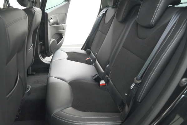 Renault Clio TCe 90 Intens | Camera | Navigatie | Allseason Banden | Parkeersensoren
