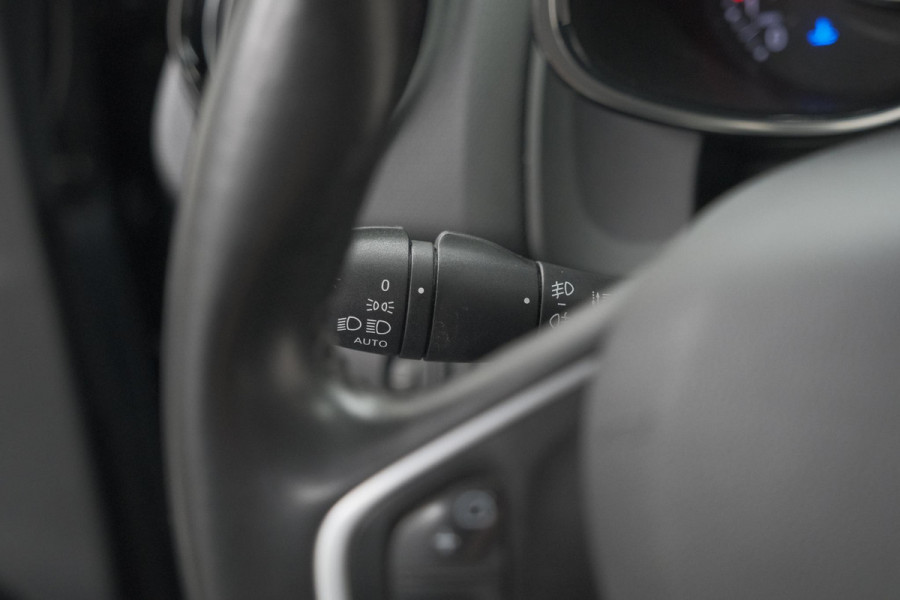 Renault Clio TCe 90 Intens | Camera | Navigatie | Allseason Banden | Parkeersensoren