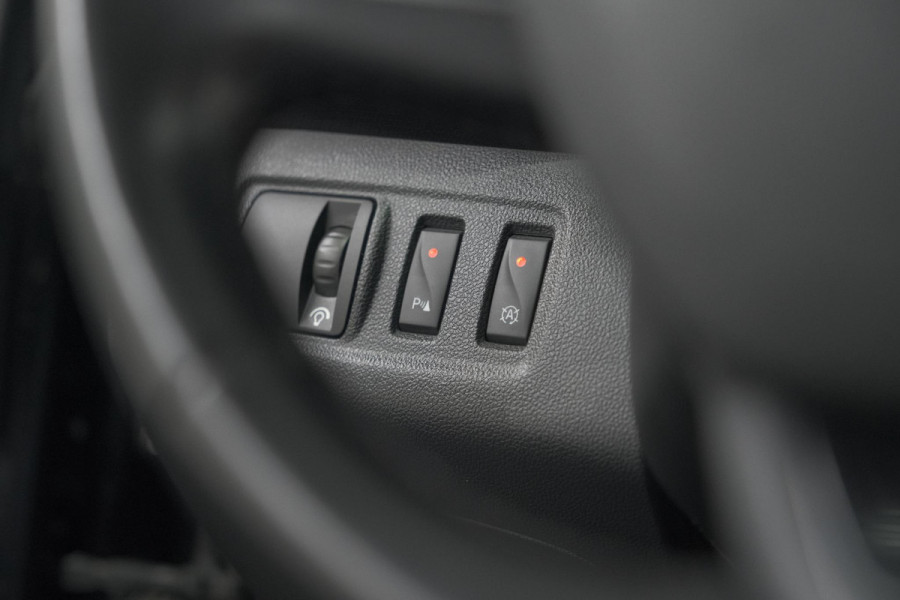 Renault Clio TCe 90 Intens | Camera | Navigatie | Allseason Banden | Parkeersensoren