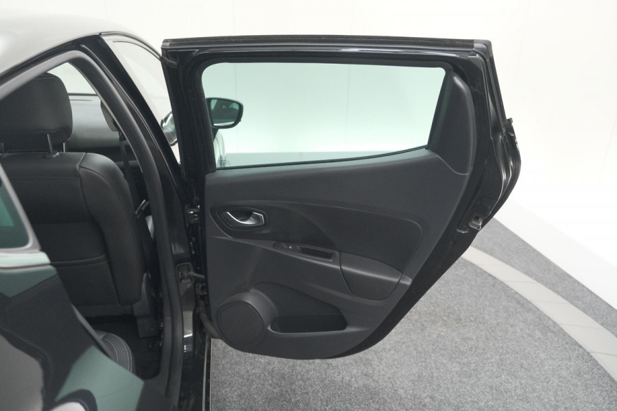 Renault Clio TCe 90 Intens | Camera | Navigatie | Allseason Banden | Parkeersensoren