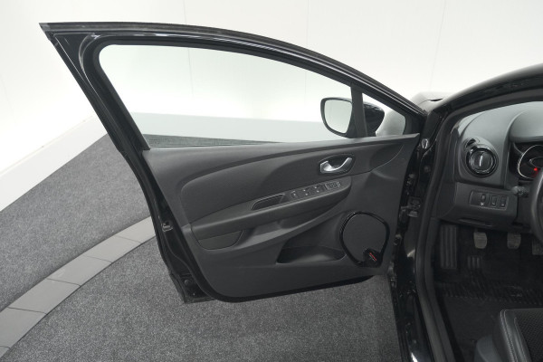 Renault Clio TCe 90 Intens | Camera | Navigatie | Allseason Banden | Parkeersensoren