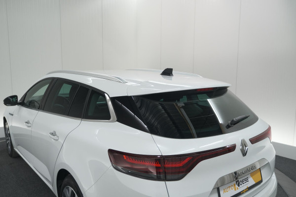 Renault MEGANE Estate TCe 140 EDC Techno | Trekhaak | Camera | Navigatie | 9.3 Inch Groot Scherm