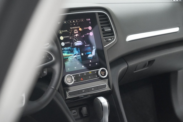 Renault MEGANE Estate TCe 140 EDC Techno | Trekhaak | Camera | Navigatie | 9.3 Inch Groot Scherm