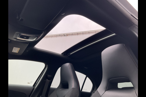 Mercedes-Benz A-Klasse 180 Business Solution AMG Pano Memory Sfeerverl Carplay Led Stoelverw VOL!