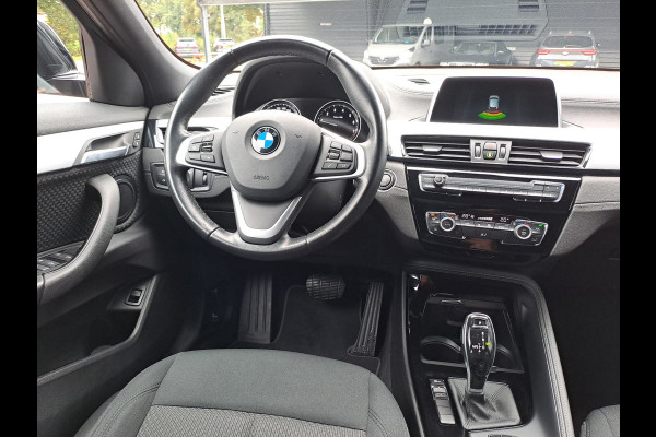 BMW X2 sDrive18i | Automaat | LED | Navi | Cruise | PDC | All-seasons |