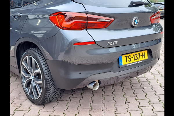 BMW X2 sDrive18i | Automaat | LED | Navi | Cruise | PDC | All-seasons |