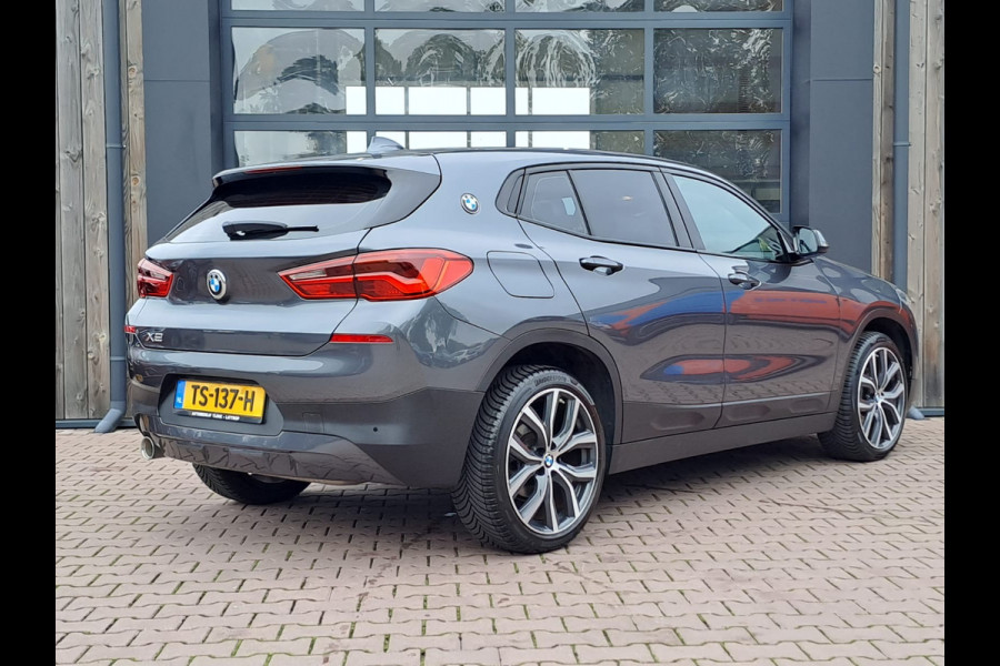 BMW X2 sDrive18i | Automaat | LED | Navi | Cruise | PDC | All-seasons |
