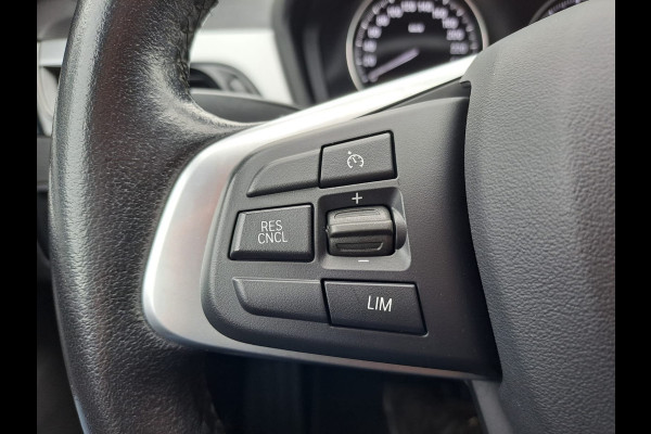 BMW X2 sDrive18i | Automaat | LED | Navi | Cruise | PDC | All-seasons |