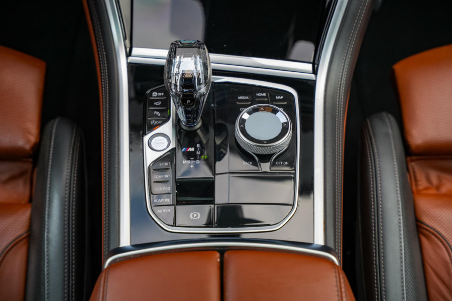 BMW 8 Serie Gran Coupé M850i xDrive High Executive Panoramadak B&W Audio Carbon HUD Adapt. Cruise Crafted Clarity