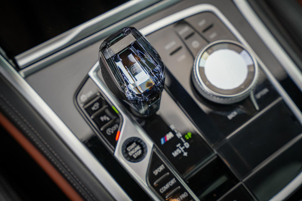BMW 8 Serie Gran Coupé M850i xDrive High Executive Panoramadak B&W Audio Carbon HUD Adapt. Cruise Crafted Clarity