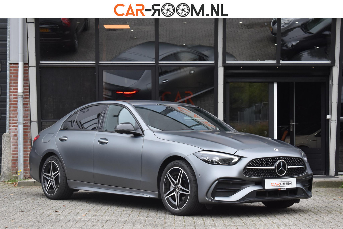 Mercedes-Benz C-Klasse 300 e Luxury Line Amg Line Distronic Stuurvw Mat Grijs Mercedes-Benz C-Klasse 300 e Luxury Line Amg Line Distronic Stuurvw Mat Grijs