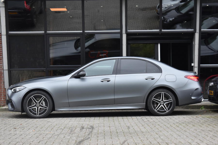 Mercedes-Benz C-Klasse 300 e Luxury Line Amg Line Distronic Stuurvw Mat Grijs