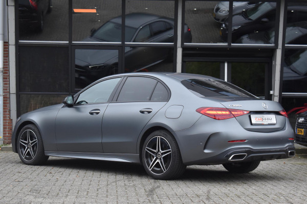 Mercedes-Benz C-Klasse 300 e Luxury Line Amg Line Distronic Stuurvw Mat Grijs