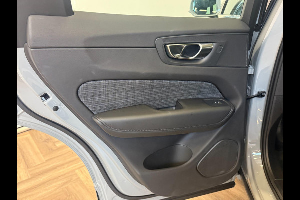 Volvo XC60 2.0 T6 Plug-in hybrid AWD Essential Edition Bright|NAP|PANO|1e EIGENAAR