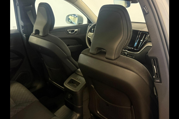 Volvo XC60 2.0 T6 Plug-in hybrid AWD Essential Edition Bright|NAP|PANO|1e EIGENAAR