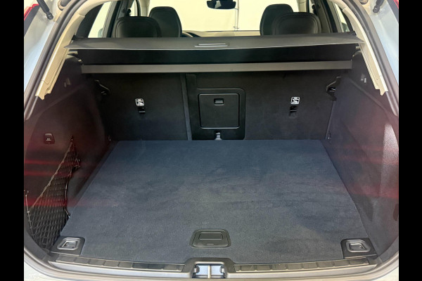 Volvo XC60 2.0 T6 Plug-in hybrid AWD Essential Edition Bright|NAP|PANO|1e EIGENAAR