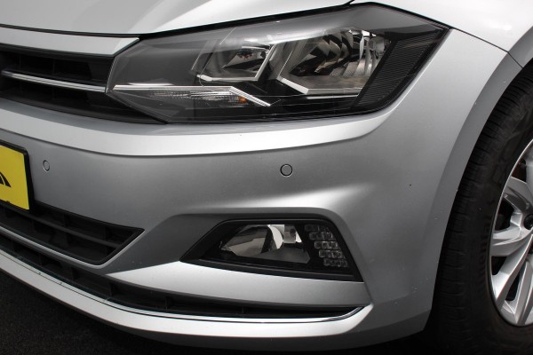 Volkswagen Polo 1.0 TSI 110pk Highline | Navigatie | Apple Carplay/Android Auto | Parkeersensoren | Adaptive cruise control | Stoelverwarming | Getinte ramen | Climatronic
