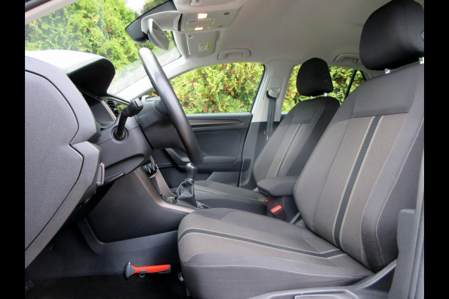 Volkswagen T-Roc 1.0 TSI Style *Navi*ECC*