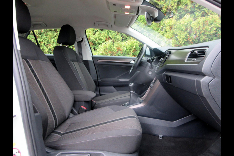 Volkswagen T-Roc 1.0 TSI Style *Navi*ECC*