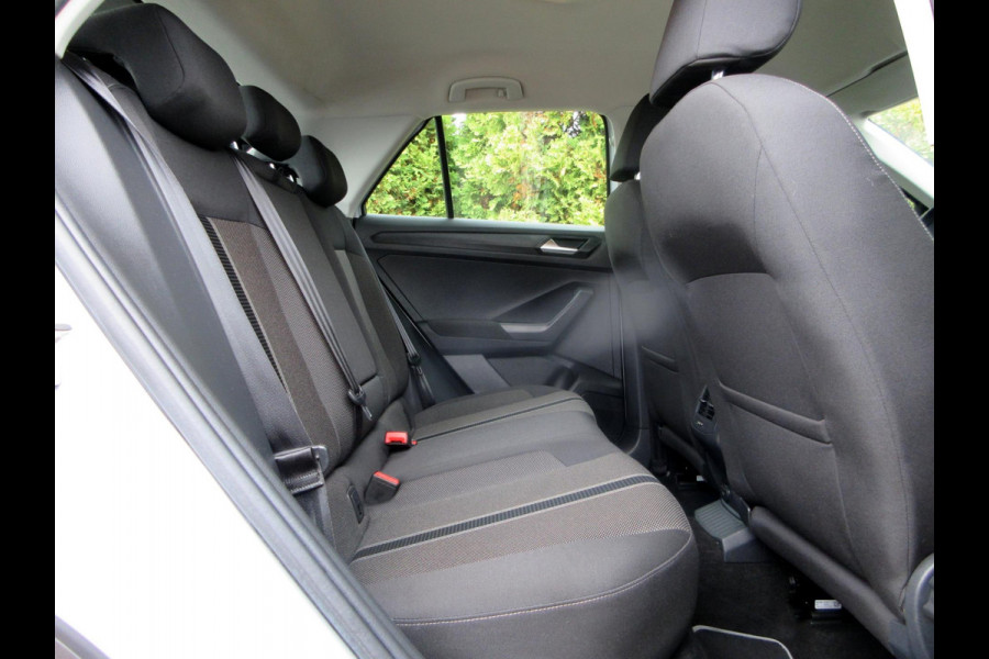 Volkswagen T-Roc 1.0 TSI Style *Navi*ECC*