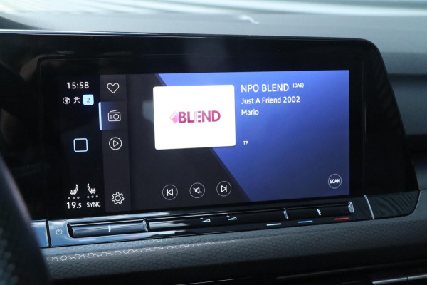 Volkswagen Golf 1.4 eHybrid GTE | PANO | IQ.DRIVE | Sfeerverlichting Volkswagen Golf 1.4 eHybrid GTE | PANO | IQ.DRIVE | Sfeerverlichting