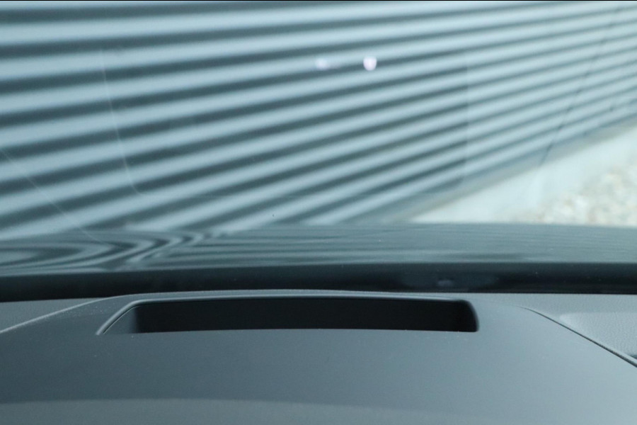 Volkswagen Golf 1.4 eHybrid GTE | PANO | IQ.DRIVE | Sfeerverlichting Volkswagen Golf 1.4 eHybrid GTE | PANO | IQ.DRIVE | Sfeerverlichting