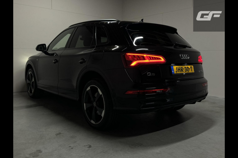 Audi Q5 50 TFSIe Quattro Black Edition RS Seats Pano Sfeer CarPlay