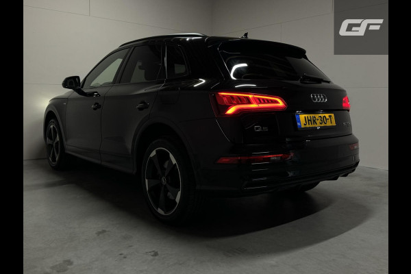 Audi Q5 50 TFSIe Quattro Black Edition RS Seats Pano Sfeer CarPlay