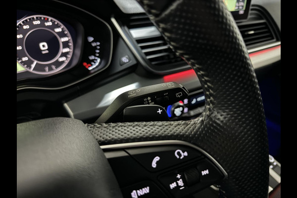 Audi Q5 50 TFSIe Quattro Black Edition RS Seats Pano Sfeer CarPlay