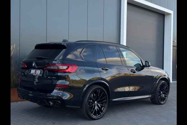 BMW X5 xDrive45e M PACK 395pk PANO ECC CAMERA LEDER SPORTVELGEN