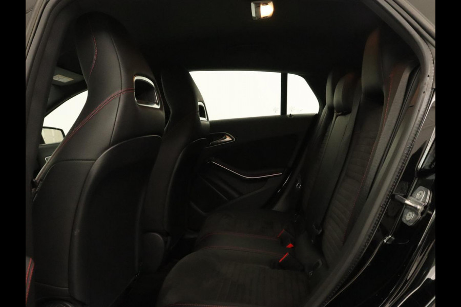 Mercedes-Benz CLA-Klasse Shooting Brake 180 | Trekhaak | Camera | Navigatie | Leder | LED | Cruise control | Sportstoelen | LMV 18 inch