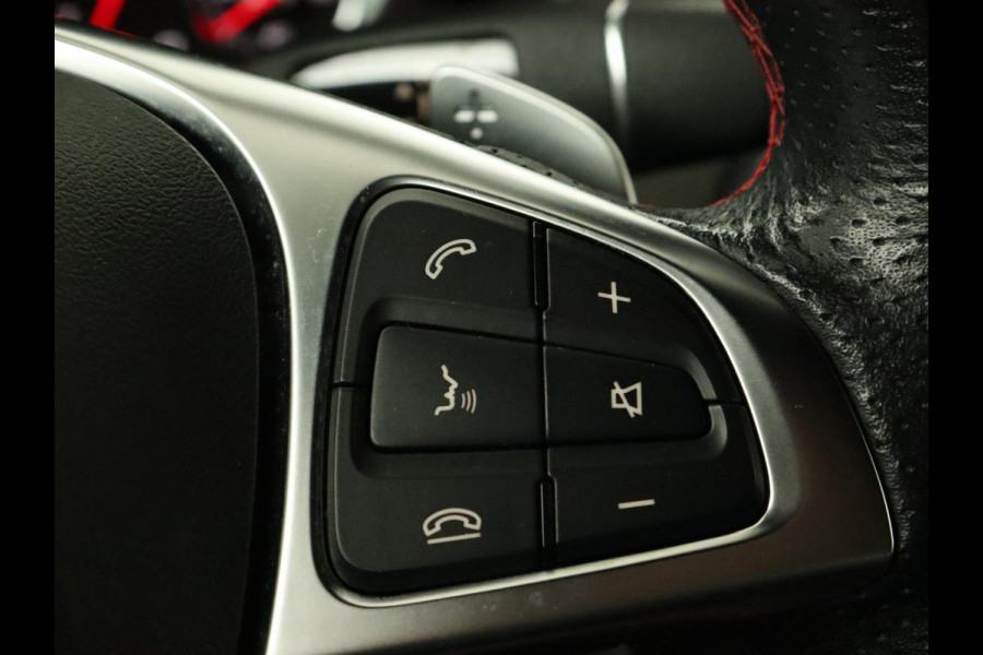Mercedes-Benz CLA-Klasse Shooting Brake 180 | Trekhaak | Camera | Navigatie | Leder | LED | Cruise control | Sportstoelen | LMV 18 inch
