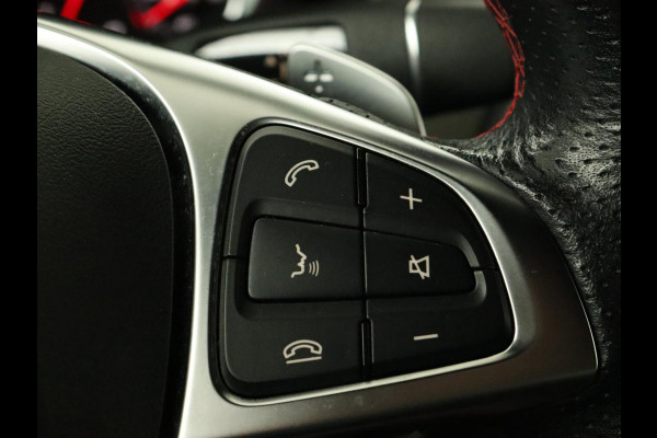 Mercedes-Benz CLA-Klasse Shooting Brake 180 | Trekhaak | Camera | Navigatie | Leder | LED | Cruise control | Sportstoelen | LMV 18 inch