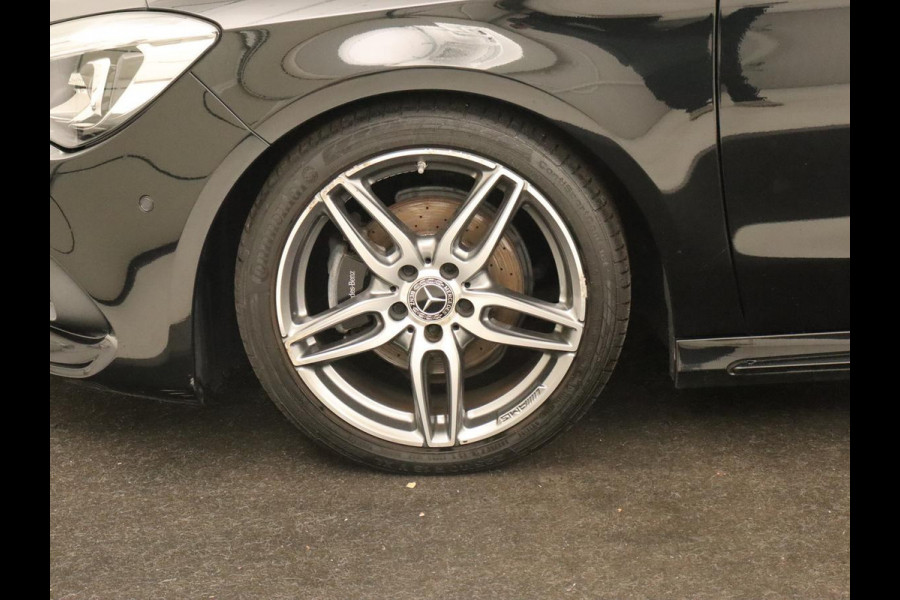 Mercedes-Benz CLA-Klasse Shooting Brake 180 | Trekhaak | Camera | Navigatie | Leder | LED | Cruise control | Sportstoelen | LMV 18 inch