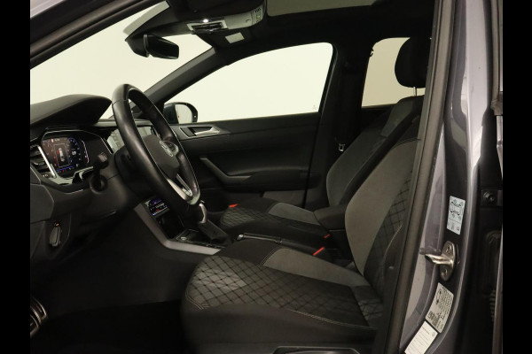 Volkswagen Taigo 1.0 TSI R-Line | Panoramadak| Camera | Virtual cockpit | Stoelverwarming | Navigatie | Carplay | LMV 18 inch | Getint glas | LED