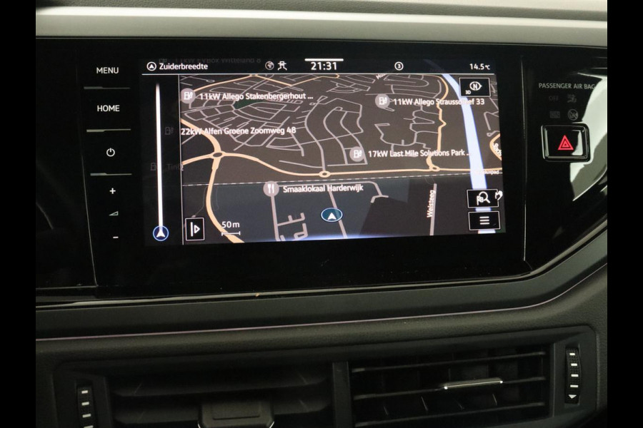 Volkswagen Taigo 1.0 TSI R-Line | Panoramadak| Camera | Virtual cockpit | Stoelverwarming | Navigatie | Carplay | LMV 18 inch | Getint glas | LED