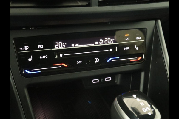 Volkswagen Taigo 1.0 TSI R-Line | Panoramadak| Camera | Virtual cockpit | Stoelverwarming | Navigatie | Carplay | LMV 18 inch | Getint glas | LED