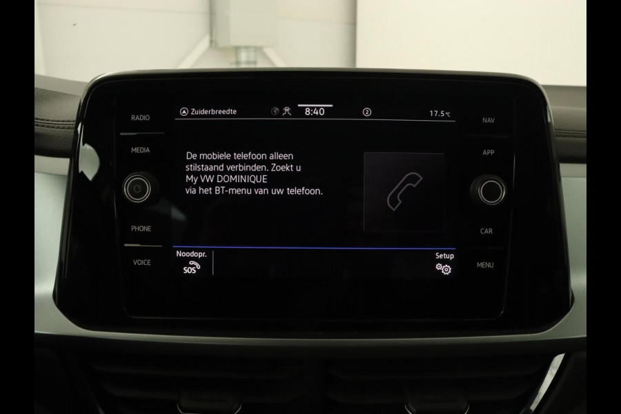 Volkswagen T-Roc 1.5 TSI Life Bns | Camera | Navigatie | Stoelverwarming | Carplay | Getint glas | Adaptive cruise | Climate control