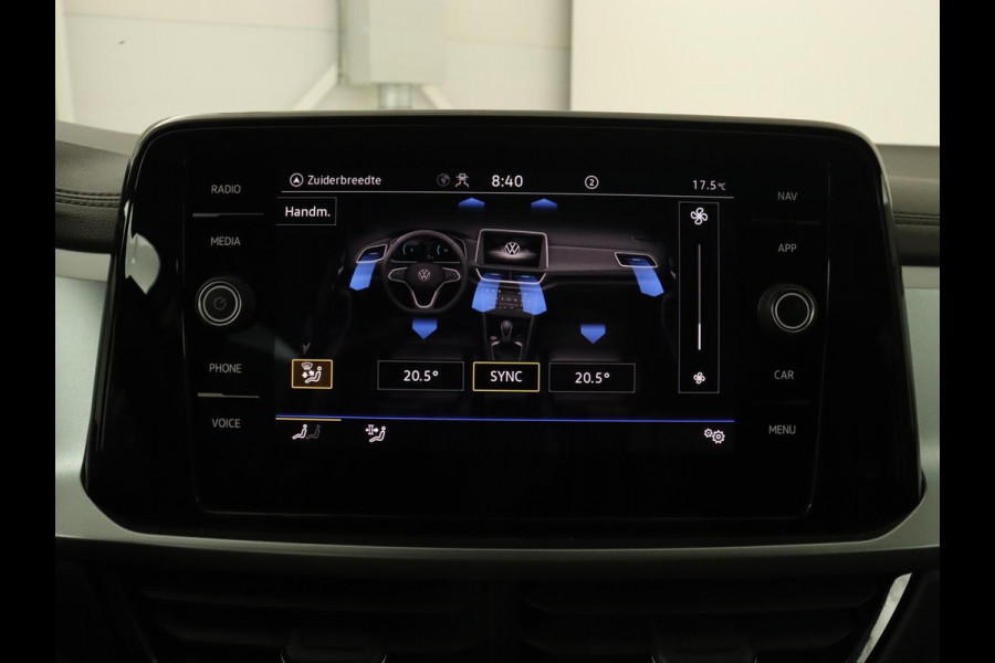 Volkswagen T-Roc 1.5 TSI Life Bns | Camera | Navigatie | Stoelverwarming | Carplay | Getint glas | Adaptive cruise | Climate control