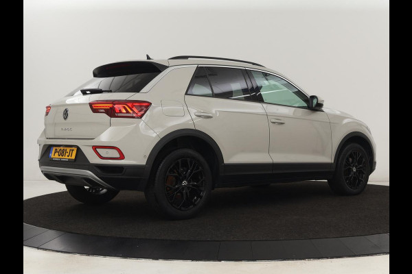 Volkswagen T-Roc 1.5 TSI Life Bns | Camera | Navigatie | Stoelverwarming | Carplay | Getint glas | Adaptive cruise | Climate control