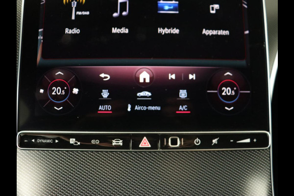 Mercedes-Benz C-Klasse 300 e AMG Line | Panoramadak | Wegklapbare trekhaak | Sfeerverlichting | Elektrische stoelen | Stoelverwarming | 360 Camera | Leder | Memory | Carplay