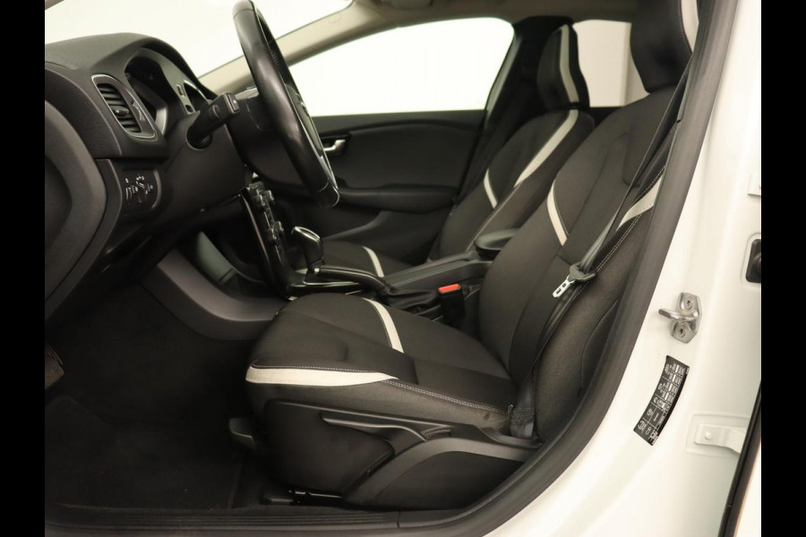 Volvo V40 1.5 T3 Dynamic Edition