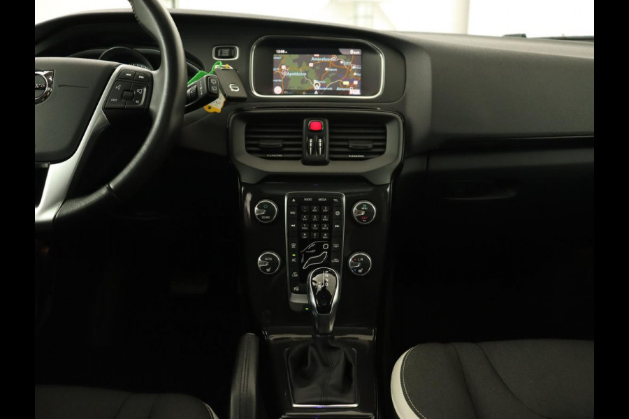 Volvo V40 1.5 T3 Dynamic Edition