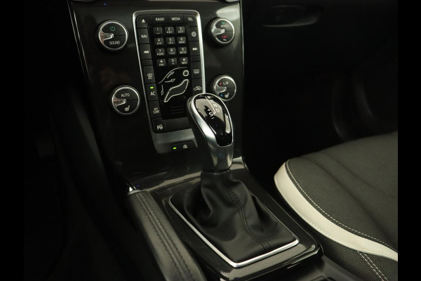 Volvo V40 1.5 T3 Dynamic Edition
