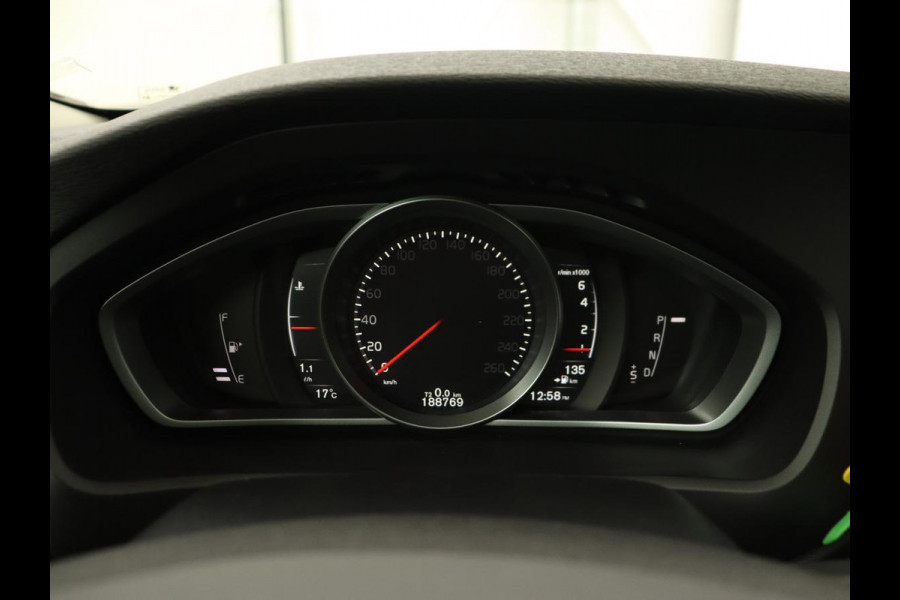 Volvo V40 1.5 T3 Dynamic Edition