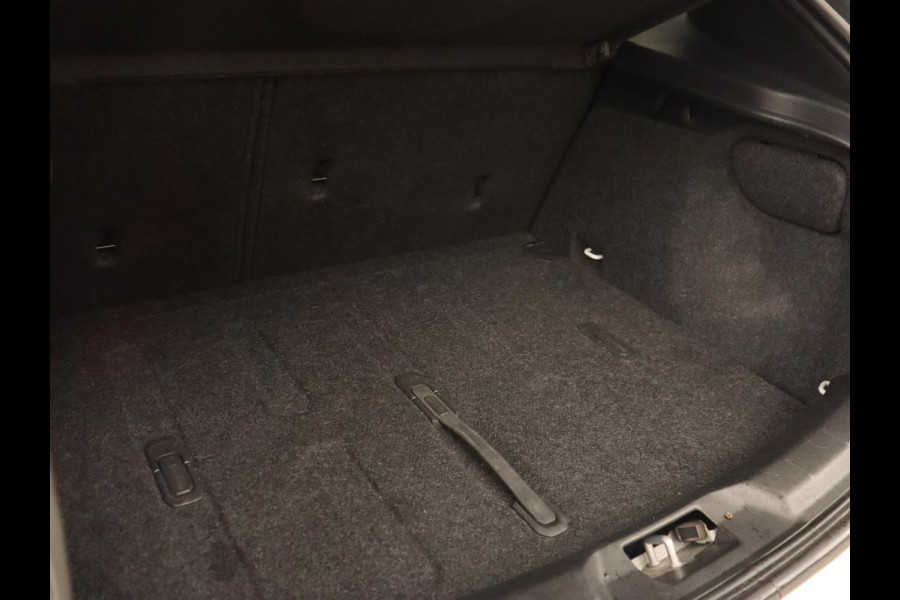 Volvo V40 1.5 T3 Dynamic Edition