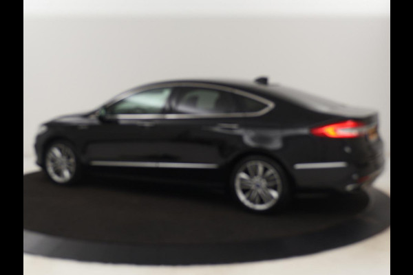 Ford Mondeo 2.0 IVCT HEV Vignale | Leder | Stoelverwarming | LED | LMV 18 inch | Navigatie | Carplay | Elektrische stoelen | Camera Ford Mondeo 2.0 IVCT HEV Vignale | Leder | Stoelverwarming | LED | LMV 18 inch | Navigatie | Carplay | Elektrische stoelen | Camera