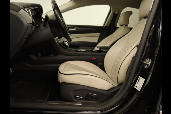 Ford Mondeo 2.0 IVCT HEV Vignale | Leder | Stoelverwarming | LED | LMV 18 inch | Navigatie | Carplay | Elektrische stoelen | Camera Ford Mondeo 2.0 IVCT HEV Vignale | Leder | Stoelverwarming | LED | LMV 18 inch | Navigatie | Carplay | Elektrische stoelen | Camera