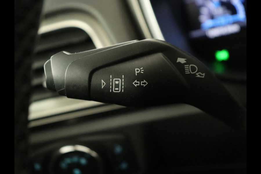 Ford Mondeo 2.0 IVCT HEV Vignale | Leder | Stoelverwarming | LED | LMV 18 inch | Navigatie | Carplay | Elektrische stoelen | Camera Ford Mondeo 2.0 IVCT HEV Vignale | Leder | Stoelverwarming | LED | LMV 18 inch | Navigatie | Carplay | Elektrische stoelen | Camera